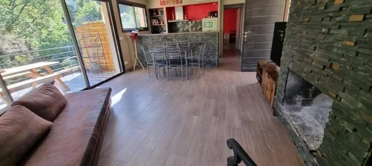 Maison d'architecte au cœur des montagnes Feliceto Extérieur photo