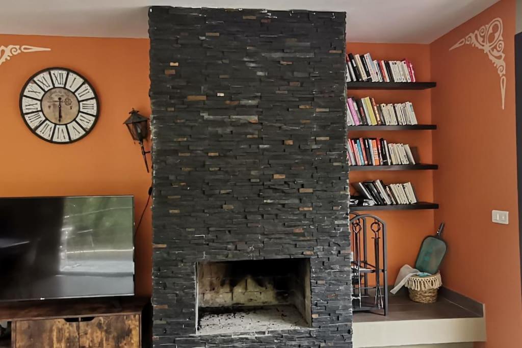 Maison d'architecte au cœur des montagnes Feliceto Extérieur photo